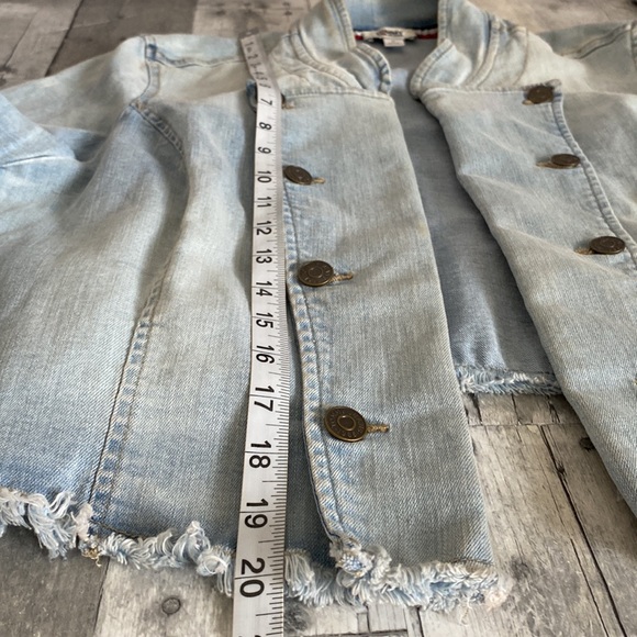 Tommy Cropped Oversized Raw Hem Light Wash Denim Jacket Size M - Picture 7 of 12